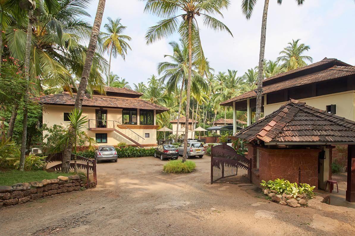 Coconut Creek Resort - Dabolim Airport Mormugao Kültér fotó